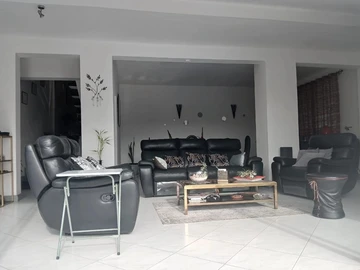 Maison de 4 Chambres