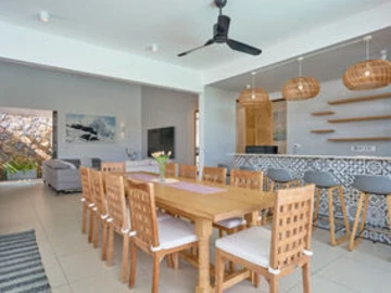 4 Bedroom Villa