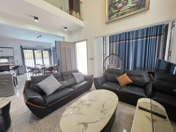 4 Bedroom Villa