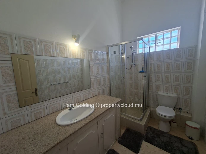 2-Bedroom Apartment for Rent in Pointe aux Canonniers
