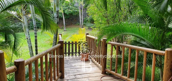 TAMARIN – Spacious Character Villa – 4 Bedrooms