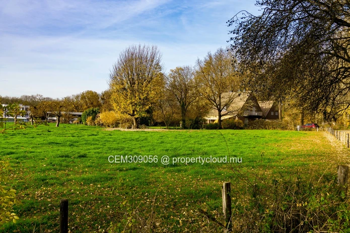 Residential Land for Sale – Pointe aux Canonniers 16.65 Perches | North Mauritius