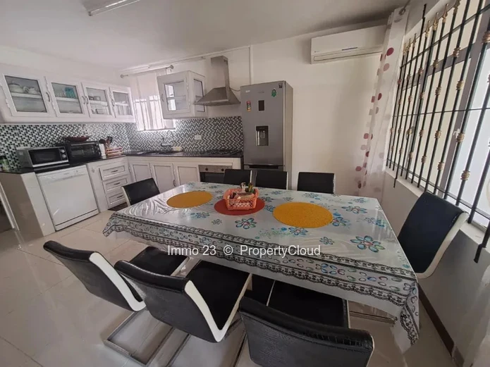 Duplex - 4 bedrooms - Trou aux Biches - Ref. DU100363LO