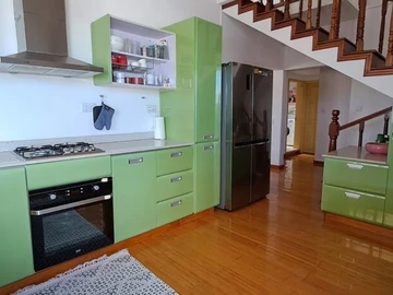 Appartement de 5 Chambres