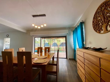 5 Bedroom Villa