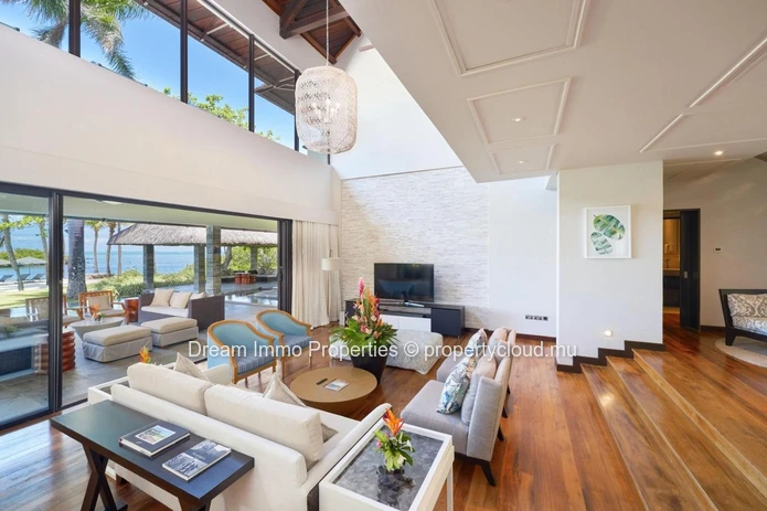 Sublime Beachfront Villa, Access And Sea View At Four Seasons Anahita In Beau Champ - Mauritius