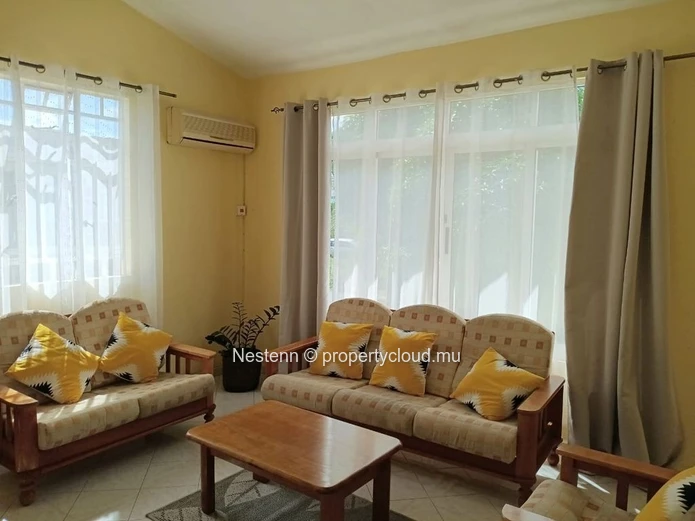Appartement dans maison traditionnelle mauricienne dans un quartier résidentiel