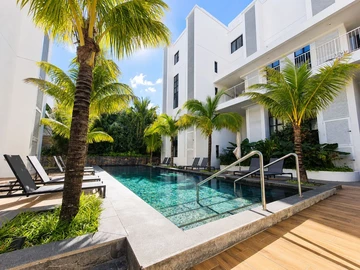 4 Bedroom Apartment