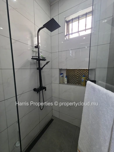 Modern and beautifully decorated 2-bedroom apartment available for rent