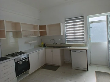 5 Bedroom Villa
