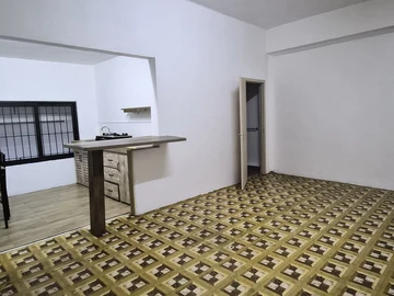 8 Bedroom Building