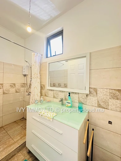 APARTMENT FOR RENT – MON CHOISY 2nd Floor