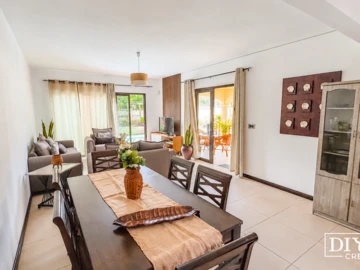 4 Bedroom Villa