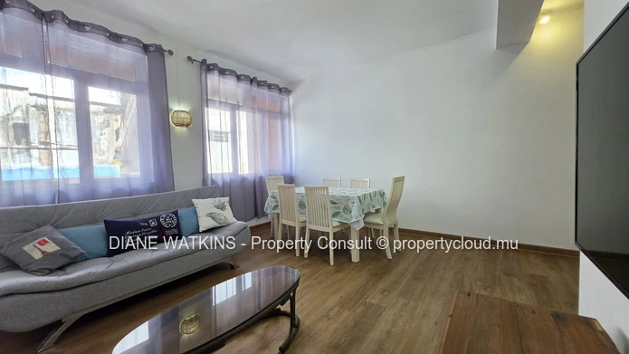Furnished apartment for rent in the center of Curepipe.