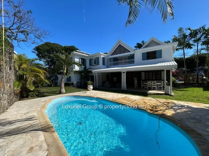 Villa For Rent In Pointe Aux Canonniers – Prime Location Close To All Amenities