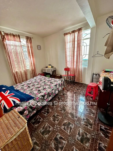 Charmante maison à vendre à Terre Rouge - Emplacement paisible