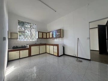 Appartement de 4 Chambres