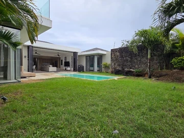4 Bedroom Villa