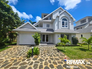 4 Bedroom Villa