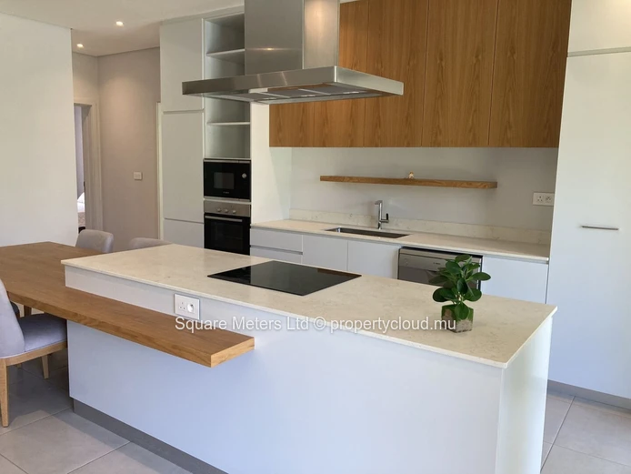 Le confort moderne de plein pied : appartement 2 chambres à deux pas de la plage (Mandat exclusif)