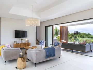 4 Bedroom Villa