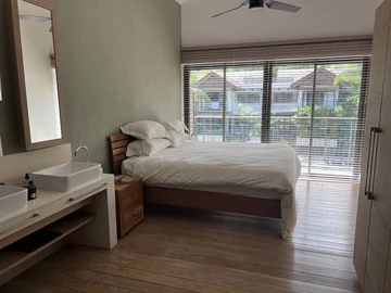 3 Bedroom Townhouse, Duplex