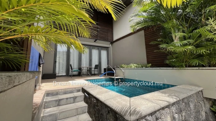 Duplex 3 Chambres Avec Ponton Privatif Dans Une Marina D’Exception À Rivière Noire - Île Maurice