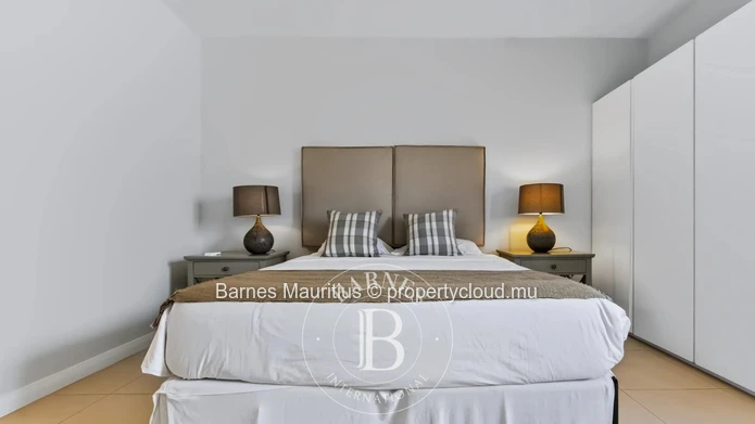 GRAND BAIE - Ultra-Luxury Penthouse - 3 Bedrooms