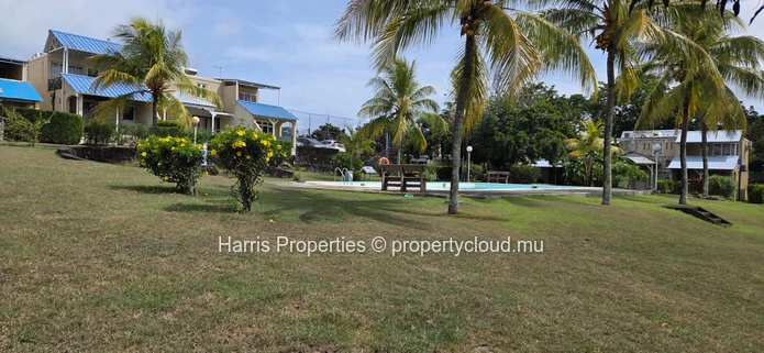 Magnifique appartement au rez-de-chaussée à louer – Grand Baie