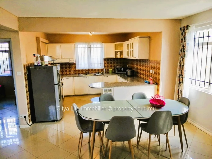 Elegant Furnished House for Rent in Albion
