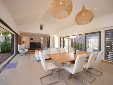 4 Bedroom Villa