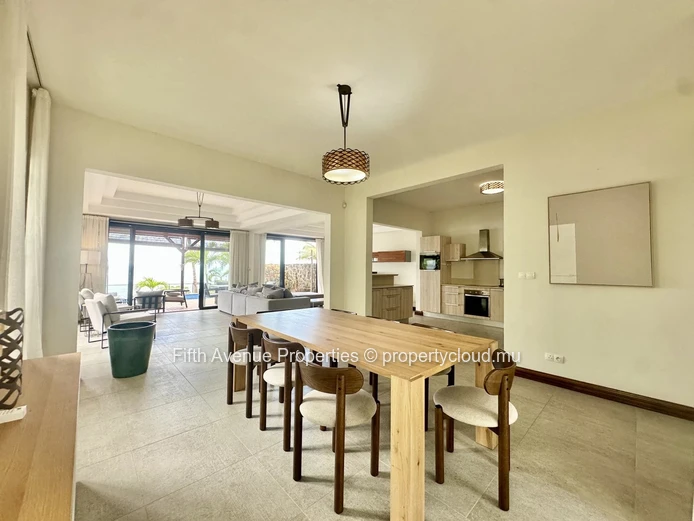 Pointe aux Canonniers - Pieds dans l'eau. Villa de 3 chambres
