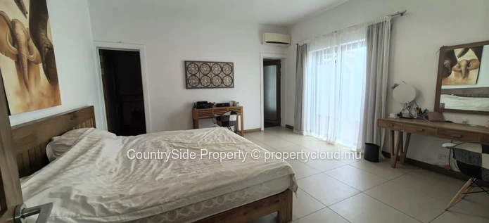 Modern 3-Bedroom Villa with Pool & Bali-Style Retreat in Pointe aux Piments