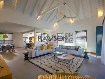 4 Bedroom Villa