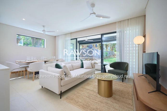 Luxury Apartment With Garden 
