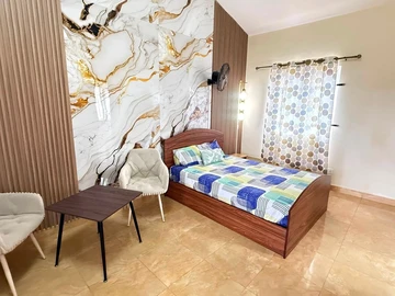 3 Bedroom Townhouse, Duplex
