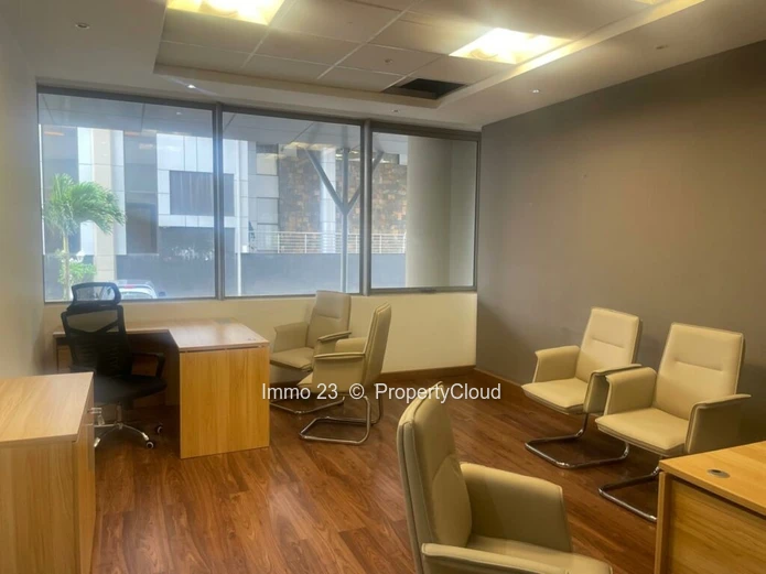 Big Office of 392 Square Meters