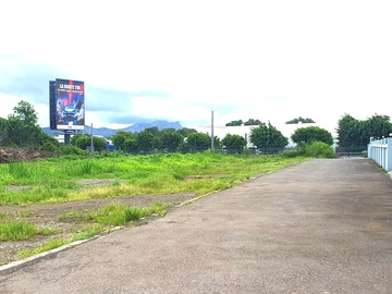 Terrain Commercial