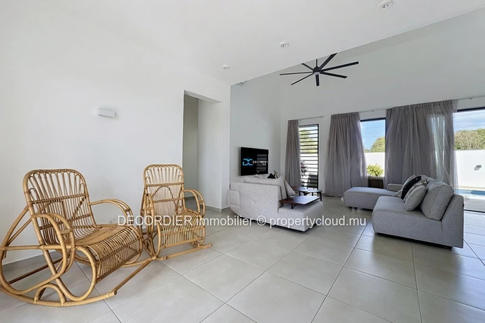 Magnifique maison neuve de plain pied en Exclusivité à louer dans un Domaine au calme