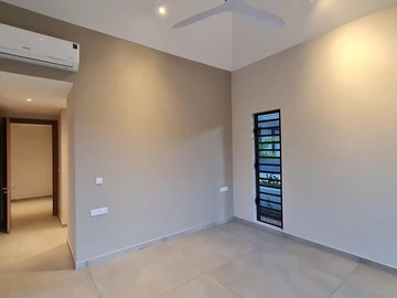 4 Bedroom Villa