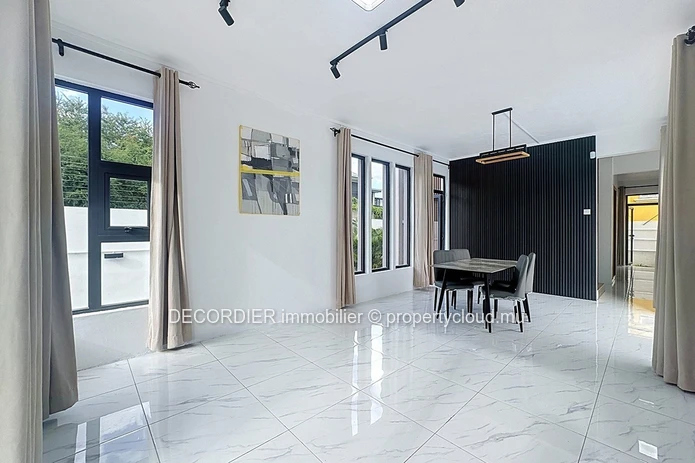 Maison moderne à vendre – Cap Malheureux