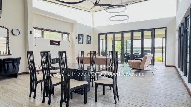 Exceptional Villa with Golf and Sea Views – Avalon Golf Estate