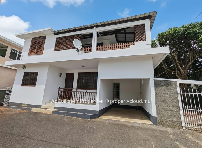 Spacious Family Home with Great Potential in Roches Brunes