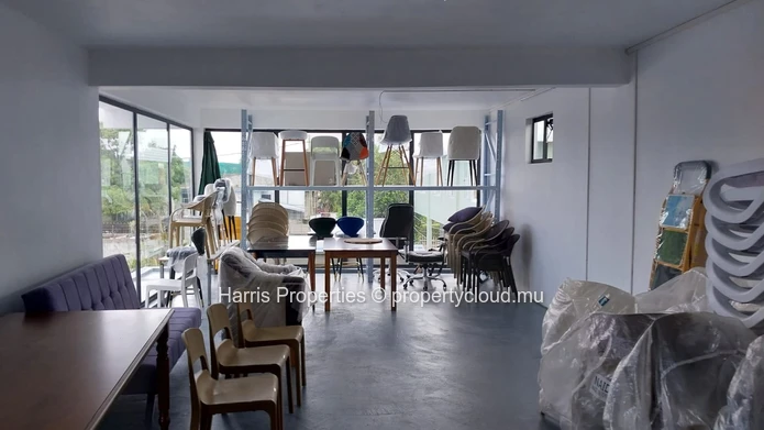 Espace commercial de premier choix à louer à Flacq !