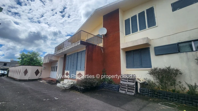 Spacious 4-Bedroom House for Sale in Eau Coulée, Curepipe with 3500m² Living Area