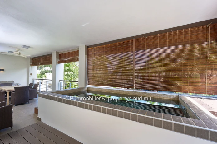 Appartement RES d exception à Bain Boeuf avec piscine privée et vue sur le lagon de Grand Baie