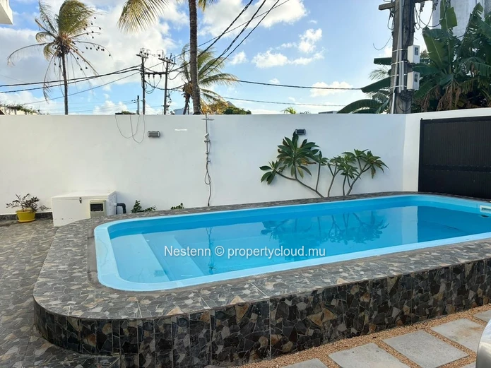 À Louer – Villa 4 Chambres À Trou Aux Biches