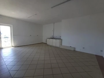 Bureau de 7 Chambres