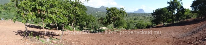 4,301m² Vacant Land For Sale in Petite Riviere Noire