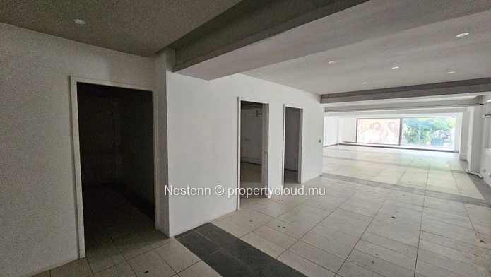 Espace commercial de 175m²